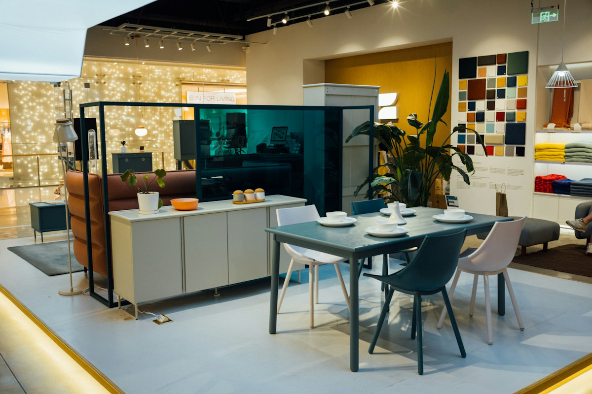 How to Start a Furniture Business in 2025