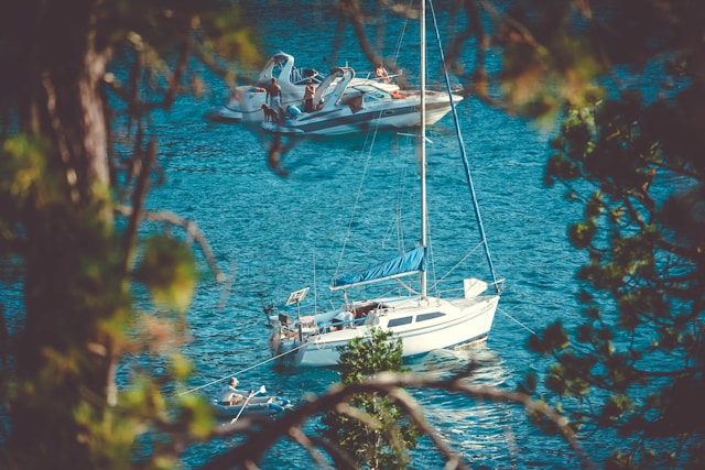 yachts yachts