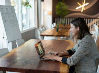 How to Hire Remote AI Developers